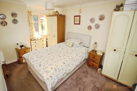 1 bedroom Flat for sale in Forge Court, Syston, LE7