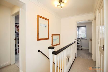 5 bedroom Detached house for sale in Goodes Lane, Syston, LE7