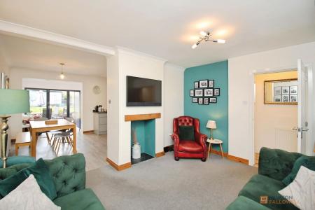 5 bedroom Detached house for sale in Goodes Lane, Syston, LE7