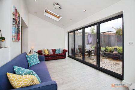 5 bedroom Detached house for sale in Goodes Lane, Syston, LE7