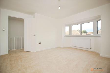 4 bedroom Semi-detached house for sale in Ferndale Road, Thurmaston, LE4