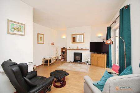 2 bedroom Semi-detached bungalow for sale in Goodes Avenue, Syston, LE7