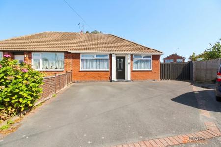2 bedroom Semi-detached bungalow for sale in Goodes Avenue, Syston, LE7