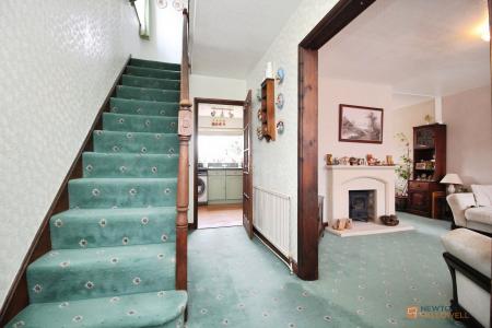3 bedroom Semi-detached house for sale in Allington Drive, Birstall, LE4