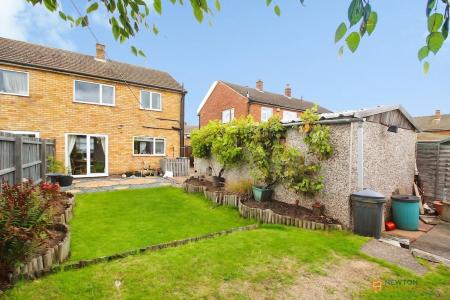 3 bedroom Semi-detached house for sale in Allington Drive, Birstall, LE4