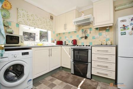 2 bedroom Park home for sale in Barkby Thorpe Lane, Thurmaston, LE4