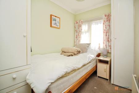 2 bedroom Park home for sale in Barkby Thorpe Lane, Thurmaston, LE4