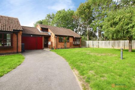 2 bedroom Detached bungalow for sale in Primrose Way, Queniborough, LE7