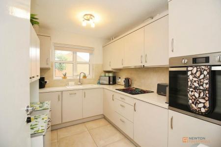 2 bedroom Detached bungalow for sale in Primrose Way, Queniborough, LE7