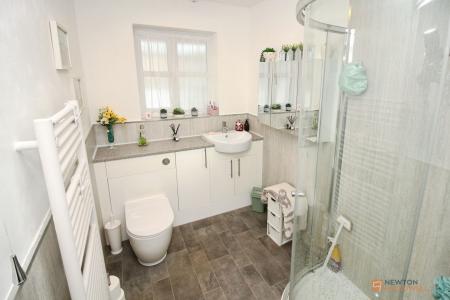 2 bedroom Detached bungalow for sale in Primrose Way, Queniborough, LE7