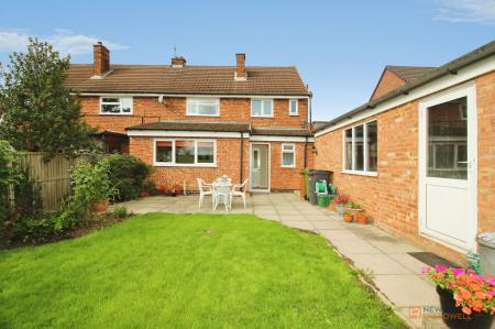 3 bedroom Semi-detached house for sale in Paske Avenue, Gaddesby, LE7