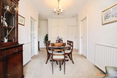 2 bedroom Detached bungalow for sale in The Meadway, Syston, LE7