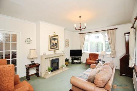 2 bedroom Detached bungalow for sale in The Meadway, Syston, LE7