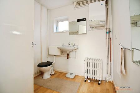 3 bedroom Detached house for sale in Broome Avenue, East Goscote, LE7