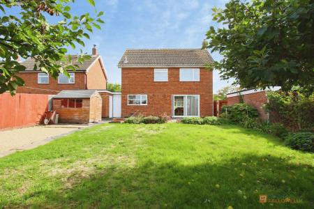 3 bedroom Detached house for sale in Broome Avenue, East Goscote, LE7