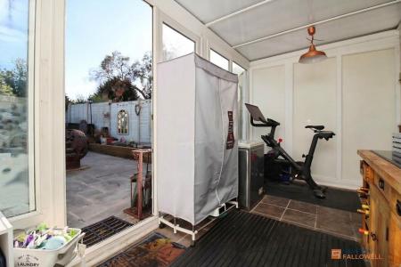 2 bedroom Semi-detached house for sale in Windmill Avenue, Birstall, LE4