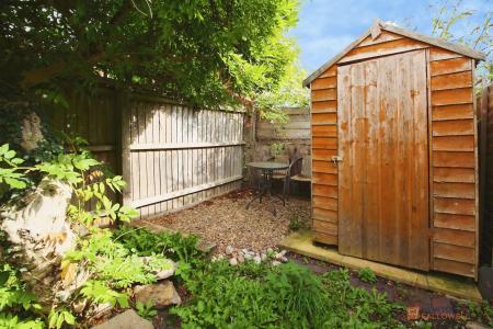 1 bedroom Terraced House for sale in School Lane, Barkby, LE7