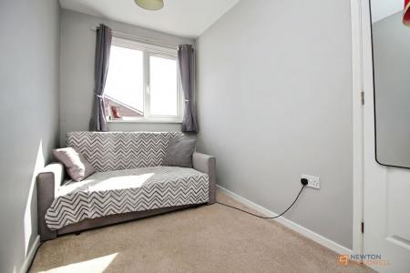 2 bedroom Semi-detached house for sale in Moorland Road, Syston, LE7
