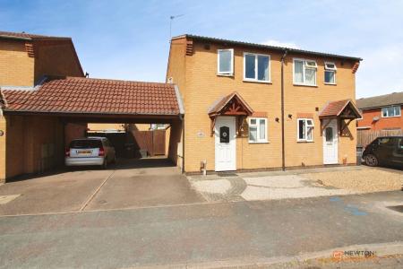 2 bedroom Semi-detached house for sale in Moorland Road, Syston, LE7
