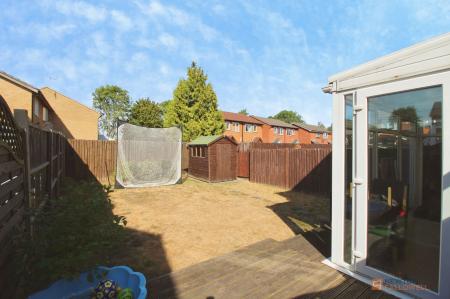 2 bedroom Semi-detached house for sale in Moorland Road, Syston, LE7