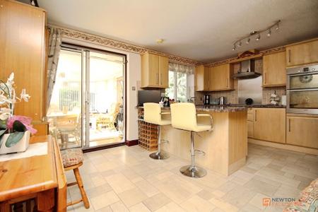 2 bedroom Detached bungalow for sale in Rupert Crescent, Queniborough, LE7