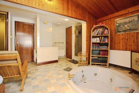 2 bedroom Detached bungalow for sale in Rupert Crescent, Queniborough, LE7