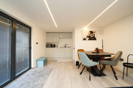 3 bedroom Detached house for sale in Stanier Drive, Leicester, LE4
