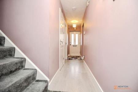 3 bedroom Detached house for sale in Stanier Drive, Leicester, LE4