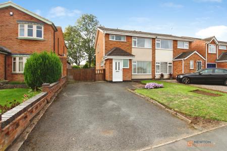 3 bedroom Semi-detached house for sale in Goodes Lane, Syston, LE7