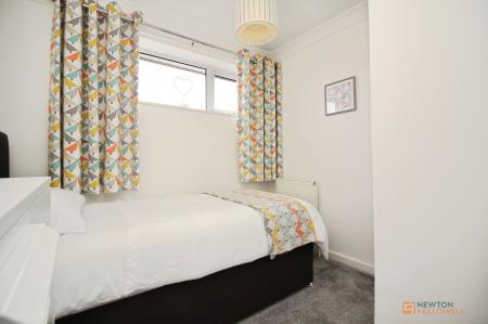 3 bedroom Semi-detached house for sale in Goodes Lane, Syston, LE7