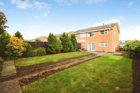 3 bedroom Semi-detached house for sale in Goodes Lane, Syston, LE7
