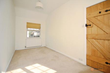 3 bedroom Cottage for sale in High Street, Syston, LE7