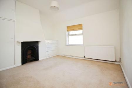 3 bedroom Cottage for sale in High Street, Syston, LE7