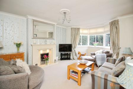 3 bedroom Semi-detached house for sale in Ambergate Drive, Birstall, LE4