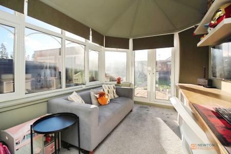 3 bedroom Semi-detached house for sale in Allington Drive, Birstall, LE4