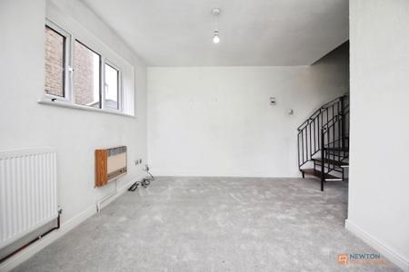 1 bedroom Terraced House for sale in Bridge Close, Thurmaston, LE4