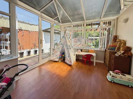 3 bedroom Semi-detached house for sale in Coronation Drive, Donnington, Telford, TF2