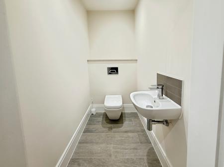 5 bedroom Detached house for sale in Donnerville Gardens, Admaston, Telford, TF5