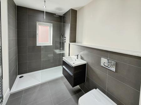 5 bedroom Detached house for sale in Donnerville Gardens, Admaston, Telford, TF5