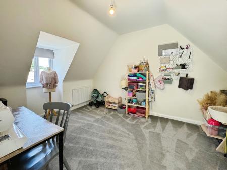 4 bedroom Detached house for sale in Dudley Grove, Doseley, Telford, TF4