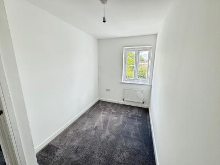 2 bedroom Terraced House for sale in Ferridays Fields, Woodside, Telford, TF7
