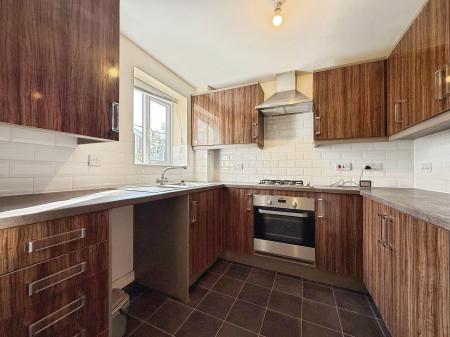 2 bedroom Terraced House for sale in Ferridays Fields, Woodside, Telford, TF7