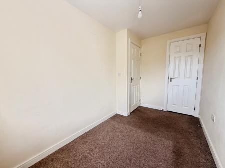 2 bedroom Terraced House for sale in Ferridays Fields, Woodside, Telford, TF7