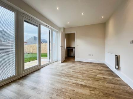 4 bedroom Detached house for sale in Frederick Rhodes Grove, Priorslee, Telford, TF2