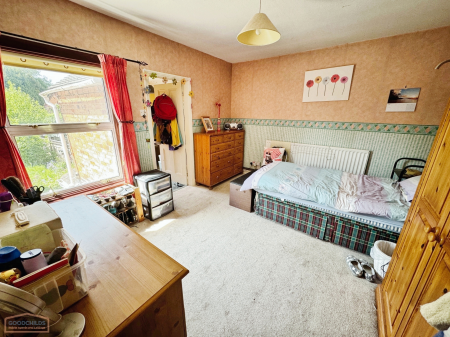 3 bedroom Terraced House for sale in Furnace Lane, Trench, Telford, TF2