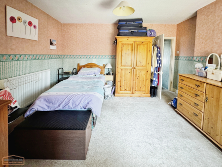 3 bedroom Terraced House for sale in Furnace Lane, Trench, Telford, TF2