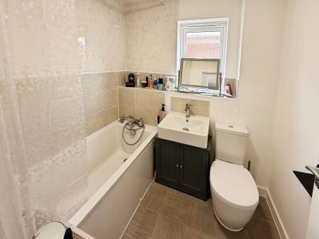 3 bedroom Detached house for sale in George Lees Avenue, Priorslee, Telford, TF2