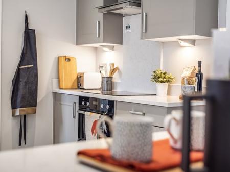 4 bedroom Semi-detached house for sale in Hadley Gate, Hadley Road, Hadley, Telford, TF1