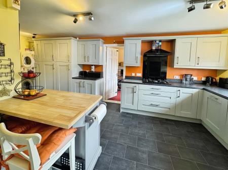 4 bedroom Detached house for sale in Harley Close, Wellington, Telford, TF1