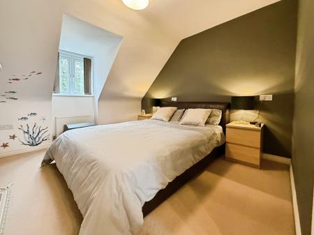 3 bedroom Semi-detached house for sale in Highlander Drive, Donnington, Telford, TF2